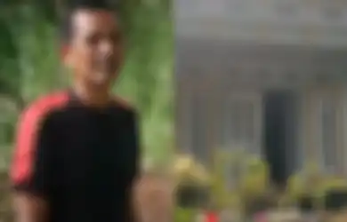 Viral Rumah Mewah Setengah Miliar Rupiah di Tengah Hutan Tanpa Tetangga Satupun, Pemiliknya Ternyata Punya Pekerjaan Ini