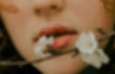 5 Arti Kedutan di Bibir Bagian Atas, Akan Dapat Rezeki Tak Terduga