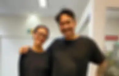 Enggak Janjian, Begini Fashion Kembar Tora Sudiro dan Nabila Sudiro