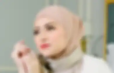 Nathalie Holscher dapat Peringatan Keras dari Netizen, Diminta Kasihani Sule dan Jangan Sampai Terus-terusan Lakukan Hal Ini