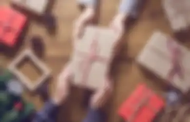 7 Cara Memilih Kado Spesial yang Tepat untuk Orang Tersayang