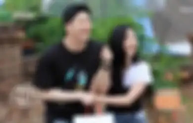 Couple Baru Terungkap! Thunder MBLAQ dan Mimi eks gugudan Udah 4 Tahun Pacaran