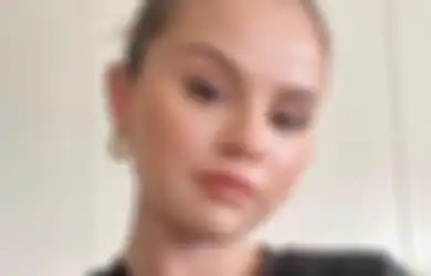 5 Langkah Makeup yang Enggak Perlu Dilakukan untuk Makeup Natural