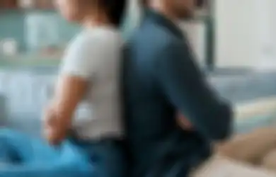 Awas, Ini 7 Cara Pacar Memanipulasi Kita Biar Jadi Bergantung Padanya!