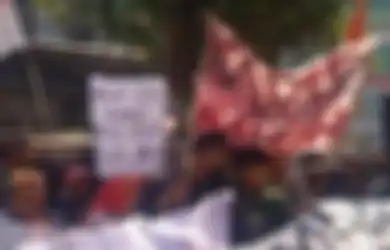 Rumah Masih Ngontrak, Kades Termiskin di Jember Malah Jadi Tersangka Korupsi, Warga Langsung Ngamuk Bukan Main
