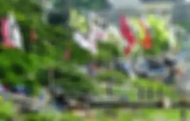 Viral Calon Anggota DPRD Kalimantan Selatan Kampanye di Sajadah, Bordir Nama Tepat di Bagian Area Kepala Saat Sujud