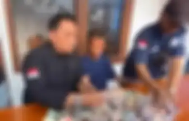 Dijuluki Pengemis Sultan, Erik Ternyata Tinggal di Rumah Mewah Dua Lantai, Sang Adik: Kalau Gak Diambil Sampai Rp 100 Juta