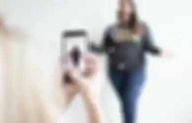 4 Weton yang Paling Cocok Jadi Artis atau Seleb TikTok, Bakat Seninya Tinggi
