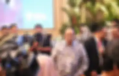 Menkominfo Tinjau Media Center KTT AIS Forum 2023 di Bali