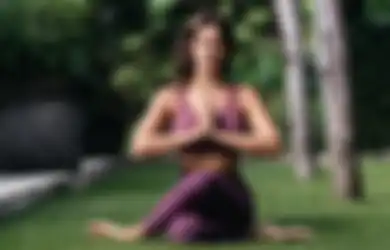 Demi Kesehatan Mental, Coba 5 Pose Yoga untuk Melepaskan Stres Ini