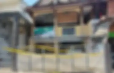 Tak Menangis saat Suami dan Anak Ditemukan Tewas Membusuk, Istri di Koja Jadi Sorotan, Bercak Darah Nempel di Tubuhnya