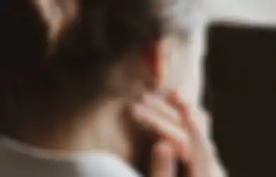 4 Arti Kedutan di Bagian Leher, Konon Ada Pertanda Buruk soal Kesehatan