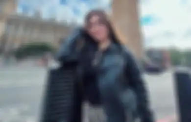 5 OOTD Tissa Biani Pakai Jaket Kulit Buat Inspirasi Tampil Trendi