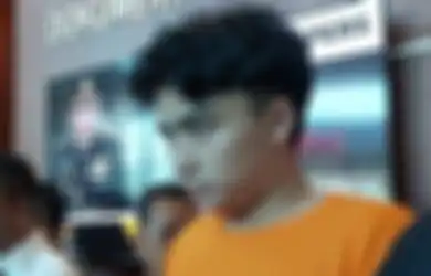 Leon Dozan Resmi Ditahan, Anak Betharia Sonata Tahan Tangis Minta Maaf Usai Hina Polri dan Aniaya Rinoa Aurora: Saya Khilaf