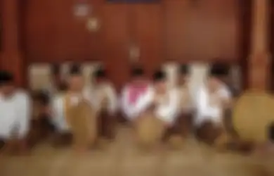 3 Tanggal Lahir yang Mudah Kerasukan karena Jarang Bersholawat