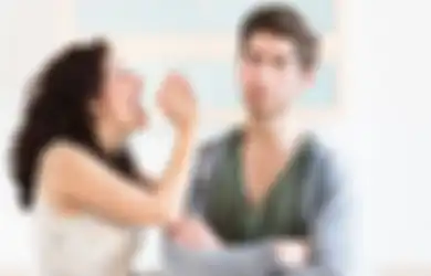 5 Kebiasaan Cewek yang Bikin Cowok Ilfeel, Gebetan Auto Kabur