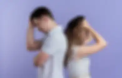Alasan Kenapa Kita Enggak Boleh Pacaran Hanya Karena Kesepian