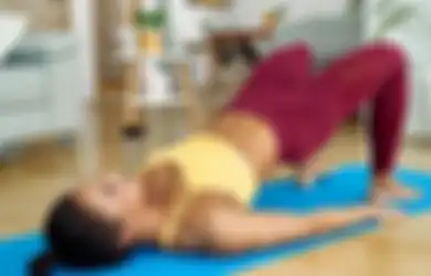 5 Arti Kedutan di Panggul, Konon Pertanda Terkait Pernikahan