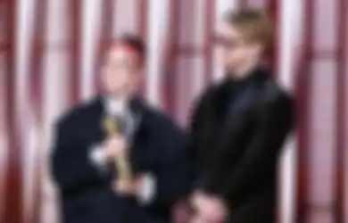 Pidato Billie Eilish Menang Best OST di Golden Globes, Lagu Ditulis Saat Frustasi