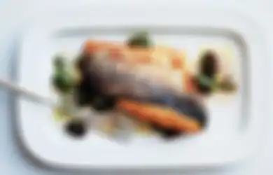 Selain Dagingnya, Kulit Ikan Juga Tawarkan 4 Manfaat Menakjubkan Ini!