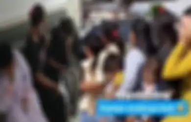 Lakukan 4 Pelanggaran Sekaligus, Viral Emak-emak Pengendara Sepeda Motor Bonceng 7 Nekat Lewat Jembatan Ampera, Terungkap Alasannya