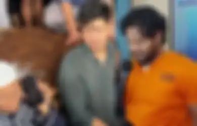 Momen Haru Ammar Zoni Mengadzani Sang Ayah untuk Terakhir Kalinya Lewat Sambungan Telepon