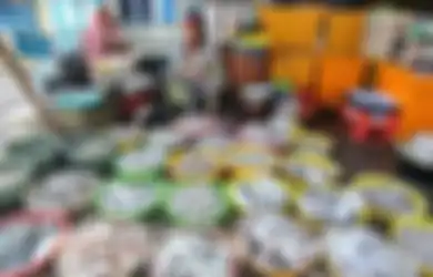 2 Weton yang Cocok Jadi Pedagang Ikan, Tak Peduli Bau Amis Demi Cuan!