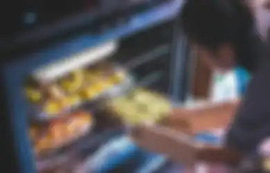 4 Makanan yang Enggak Boleh Dimasak di dalam Oven. Pernah Lakukan?