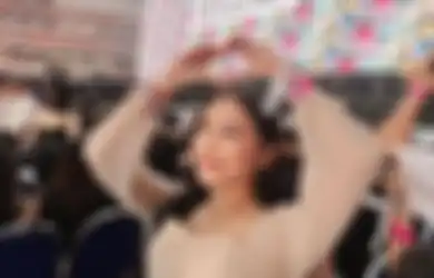 Keseruan Prilly yang Bilang Lagi Mode Cegil Saat Nonton Konser Taylor Swift