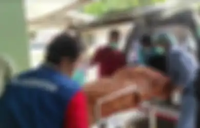 Leher Ditusuk Obeng, Agen BriLink di Gresik Ditemukan Tewas Bersimbah Darah saat Tidur dengan Bayinya, Uang Rp150 Juta Raib