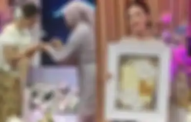 Dewi Perssik dapat Uang Panai 1 Kg Emas, Sang Pedangdut Langsung Minta Dinikahi Rully Cepat-cepat: Nggak Mau Pacaran