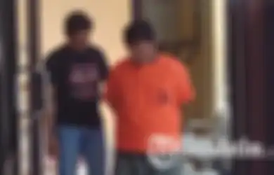 Beri Uang Tutup Mulut Rp 50 Ribu, Ini Tampang Guru MI di Bojonegoro yang Tega Cabuli Siswanya Saat Korban Sedang Tidur