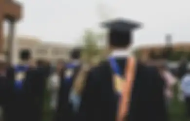 3 Jurusan Kuliah yang Paling Cocok untuk Pemilik Weton Senin Wage