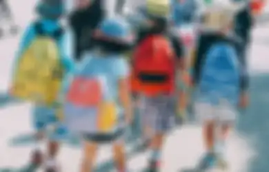 5 Tanggal Lahir yang Doyan Banget Warna Terang, Intip Karakternya
