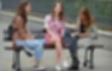 4 Weton yang Sulit Menyimpan Rahasia dan Tak Bisa Jadi Teman Curhat