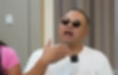 Menang TKO Lawan Chef Arnold di Pertandingan Tinju, Inilah Sosok Food Vlogger Codeblu yang Sempat Bikin UMKM Steak Nyaris Bangkrut