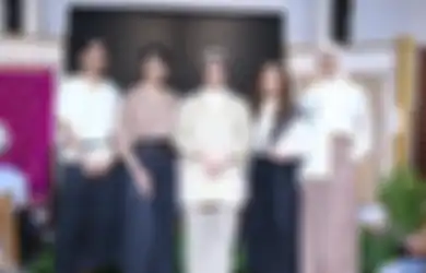 Rekomendasi Outfit ke Kantor dengan Harga Kurang dari Rp 300 Ribu