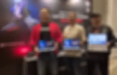 ASUS Resmi Hadirkan Tablet Gaming Paling Powerful, Flow Z13 Edisi 2025