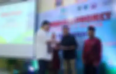 Toyota Lakukan Pendampingan ke SMAN 2 Painan Untuk Matangkan Drone Tanpa Emisi