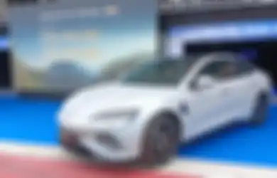 Harga BYD Seal Performance Naik Rp 15 Juta, Dapat Fitur DiSus-C Yang Secanggih Ini
