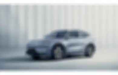 Geely EX5 Raih Gelar Best Medium SUV EV di Otomotif Award 2025