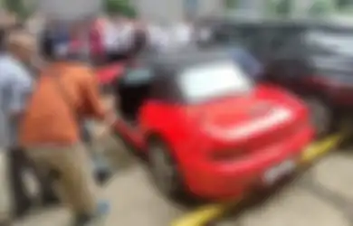 BMW Z3, Innova Sampai WR-V Pegawai Kemenaker Dikirim ke Rupbasan, 11 Mobil dan Dua Motor