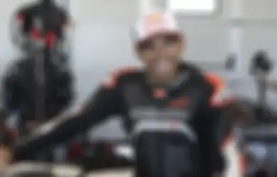 Muncul di Acara Aprilia, Ini Alasan Baju Balap Jorge Martin Sengaja Banget Beda Sendiri