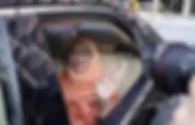 Pakai Foto Lebaran Tahun Lalu, Presiden Singapura Rindukan Sosok Ini di Keluarganya, Halimah Yacob: Jauh di Mata Dekat di Hati