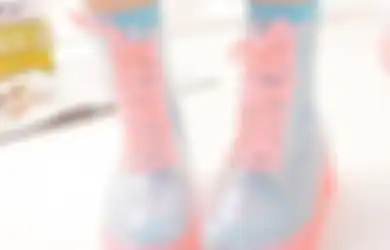 Jelly Shoes, Pilihan yang Tepat Buat Dipakai Saat Hujan