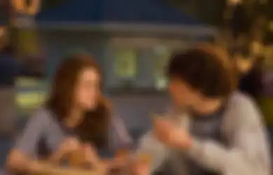 10 Tips Memulai Obrolan Sama Gebetan Untuk Si Cewek Introvert