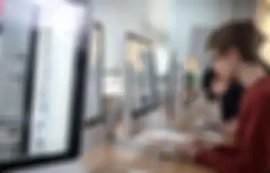 Sekarang Sudah Ada Sekolah Jurusan Vlogger atau Youtuber Lho!