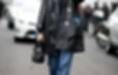 Contek Gaya Casual Memakai Leather Outfit dari Para Street Styler Dunia 