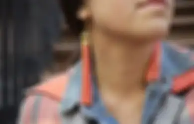 Yuk, Buat Tassel Earrings yang Kece dan Bisa Dipakai ke Prom!