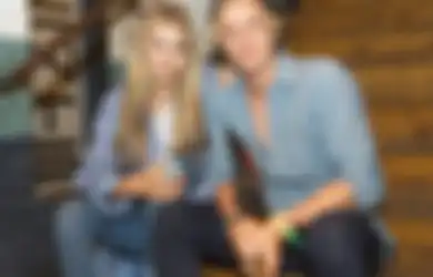 5 Pasangan Seleb Ini Putus Karena 'Kutukan' Membintangi Video Klip Bersama?